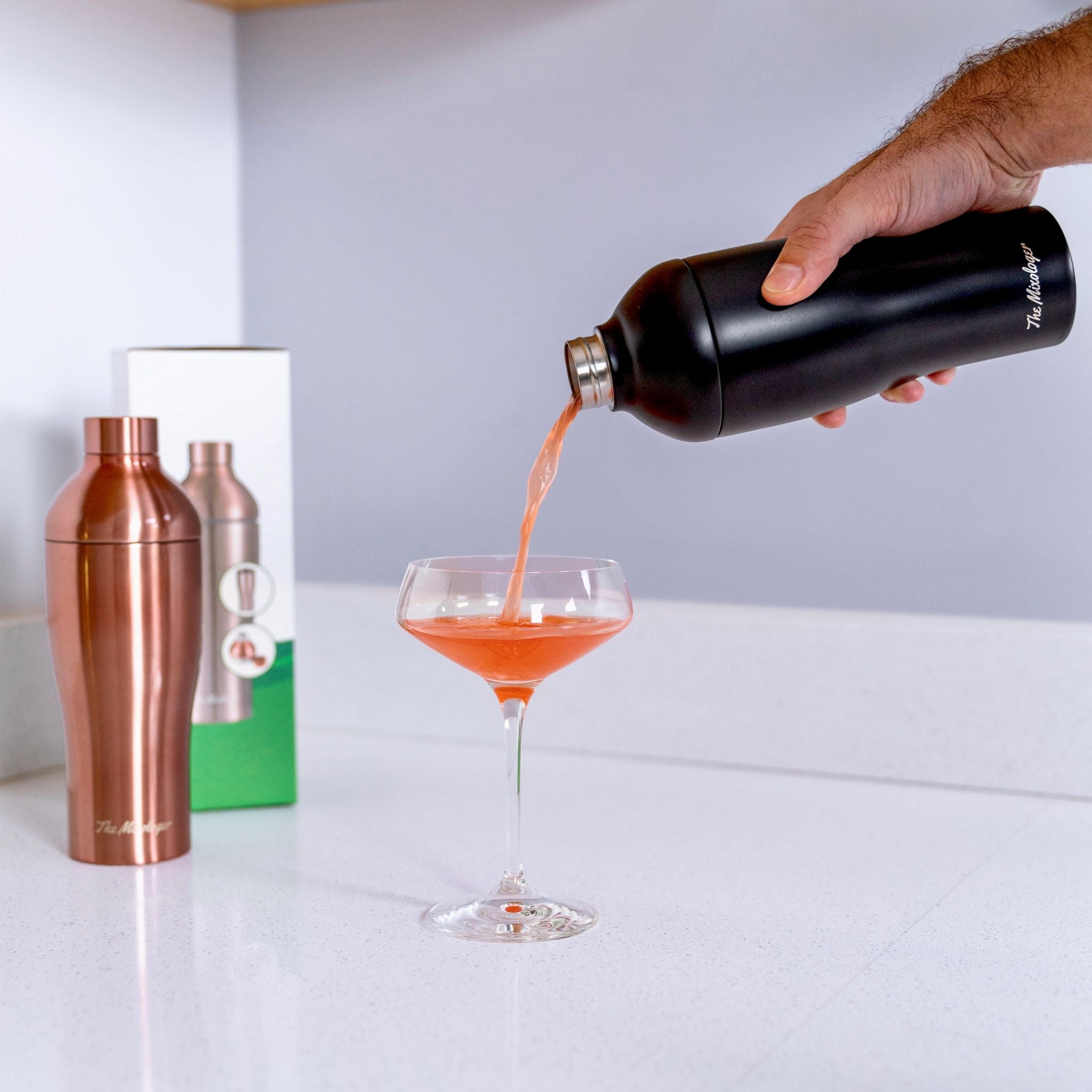 Cocktail Shaker & Tumbler – The Mixologer